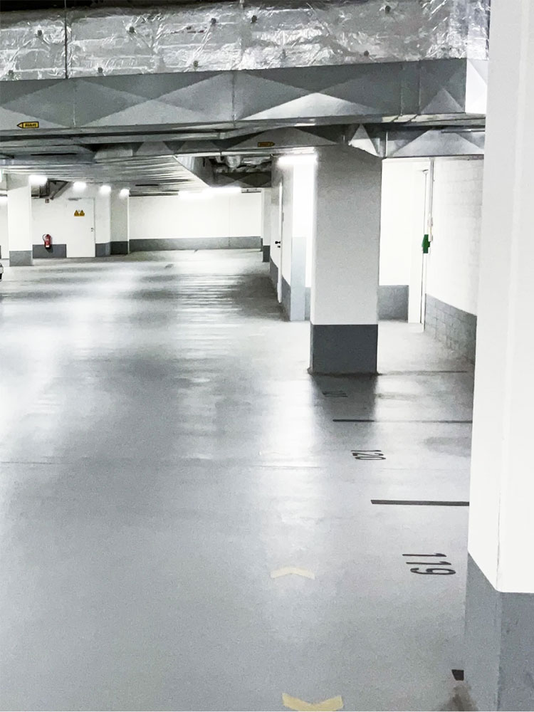 Reinigung einer Tiefgarage
